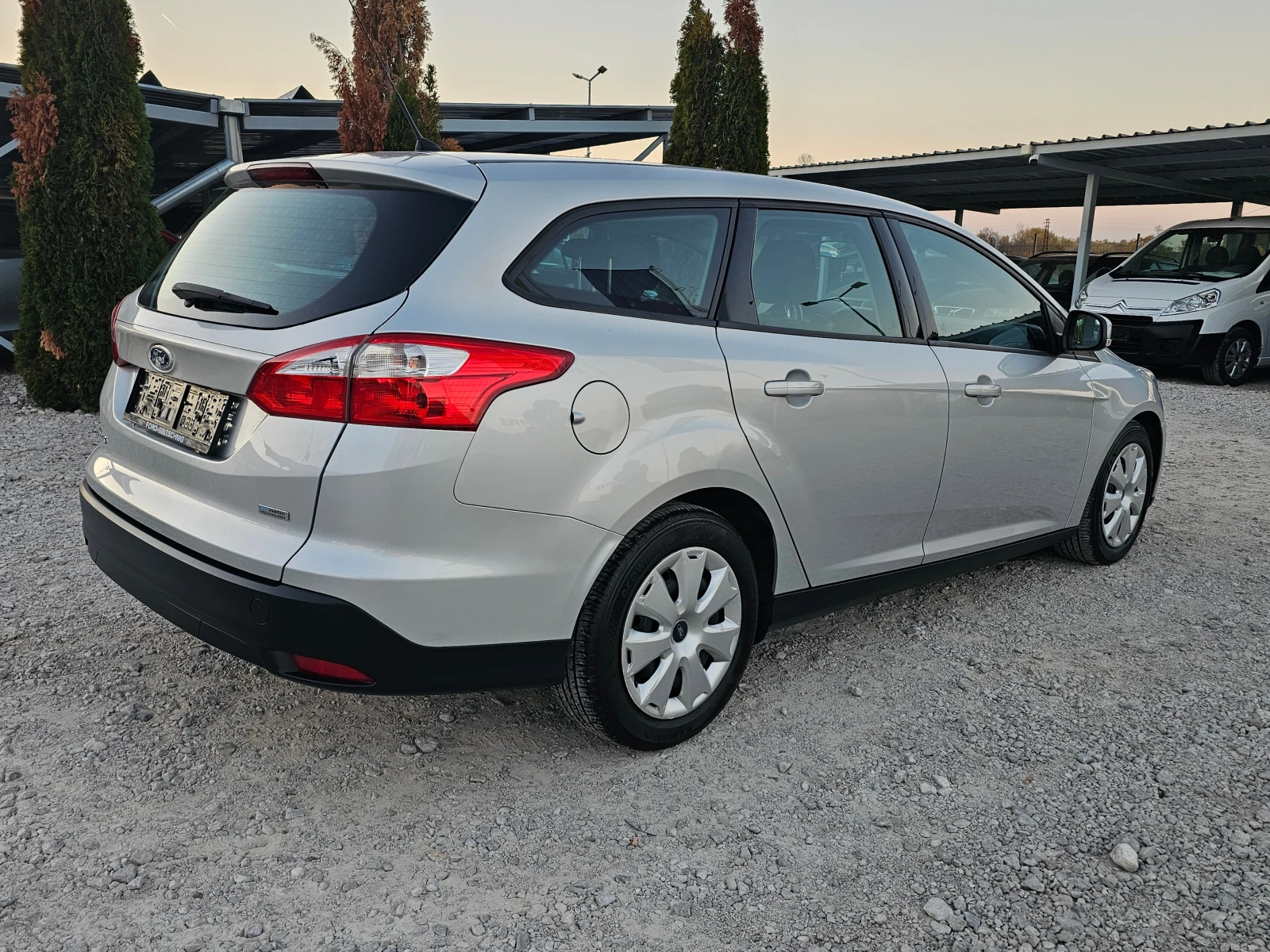 Ford Focus 1.6TDCI 95кс ! ! КЛИМАТИК - изображение 5