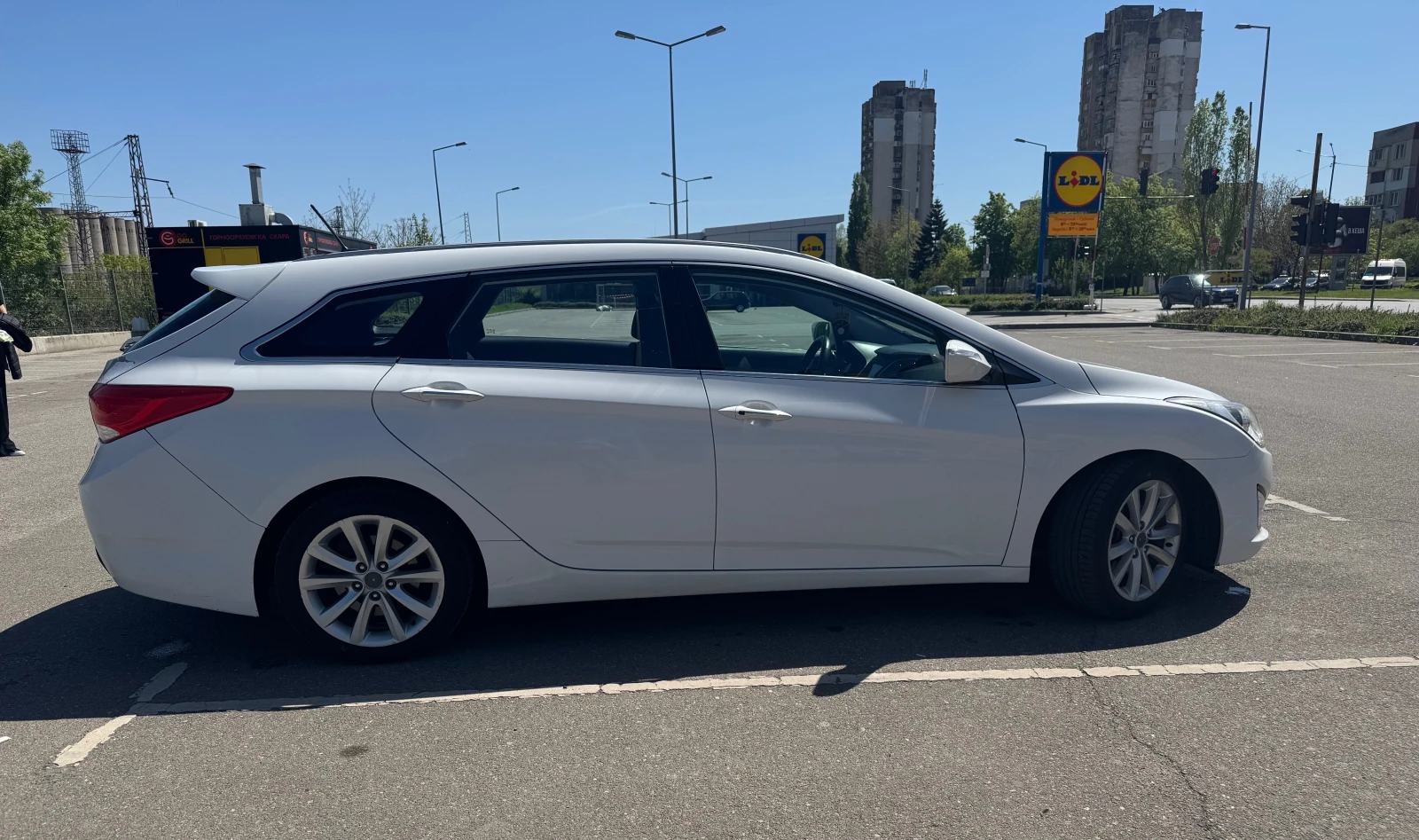Hyundai I40 1.7 CRDI - изображение 5