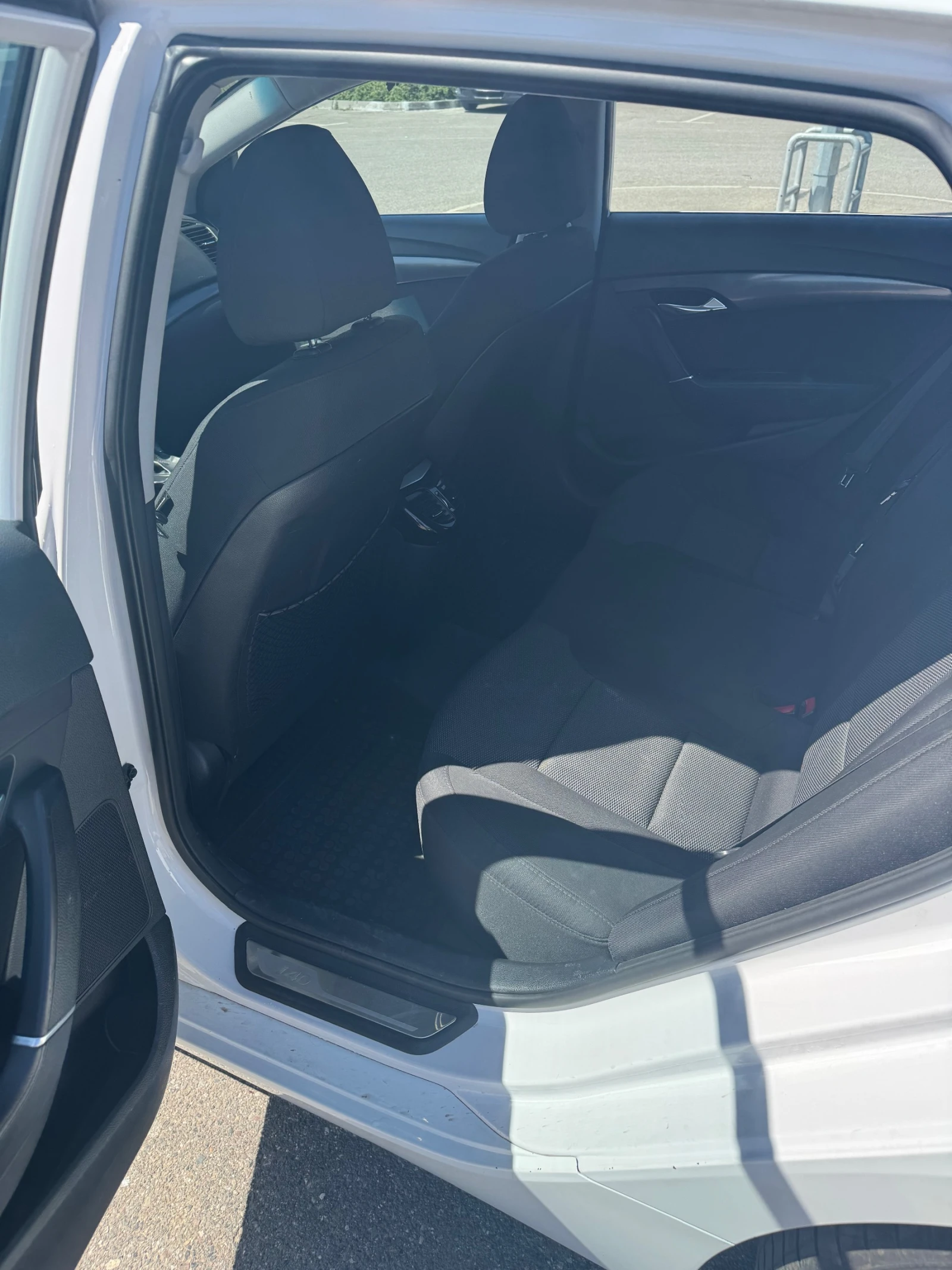 Hyundai I40 1.7 CRDI - изображение 8