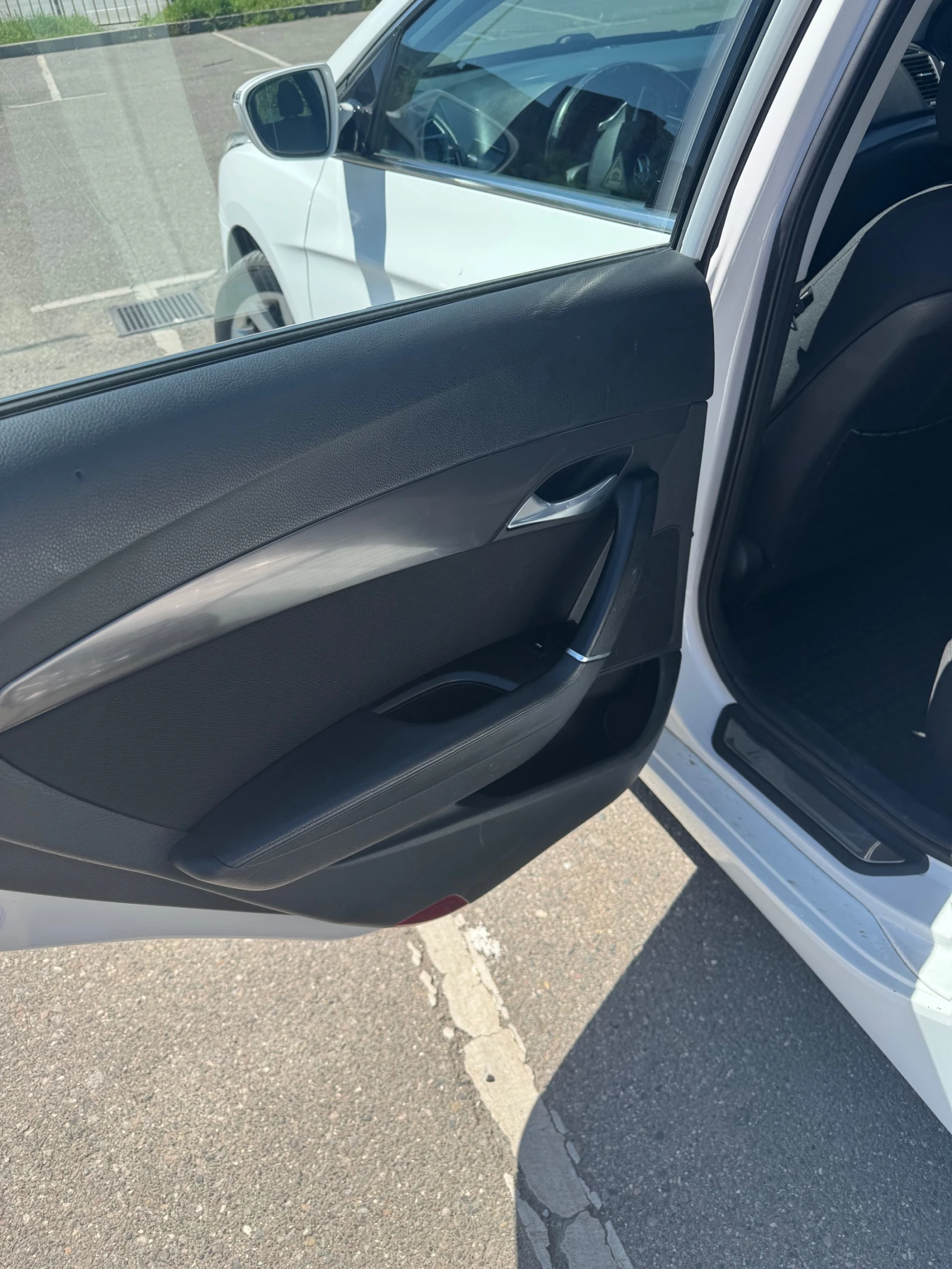 Hyundai I40 1.7 CRDI - изображение 9