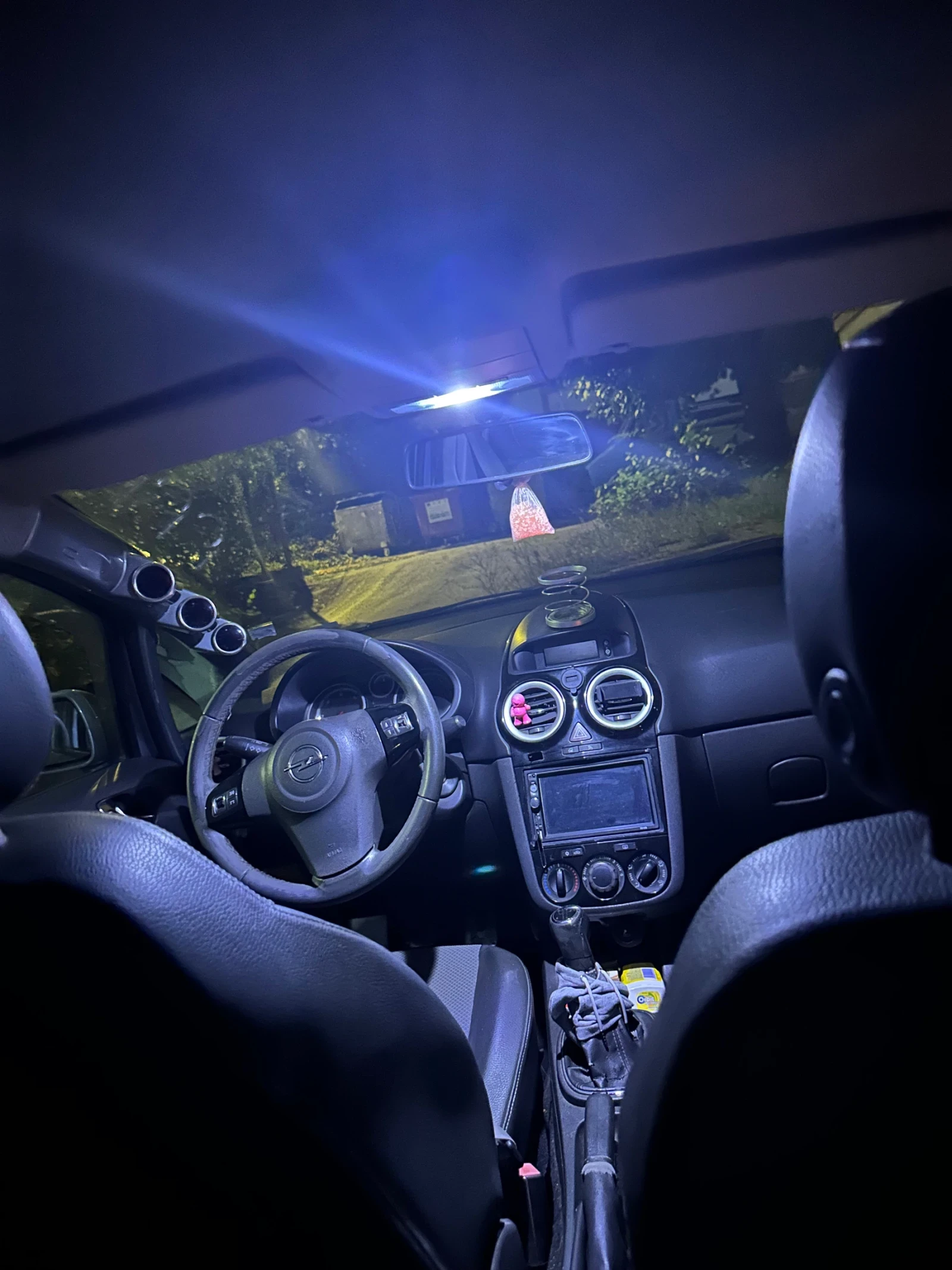 Opel Corsa  - изображение 6