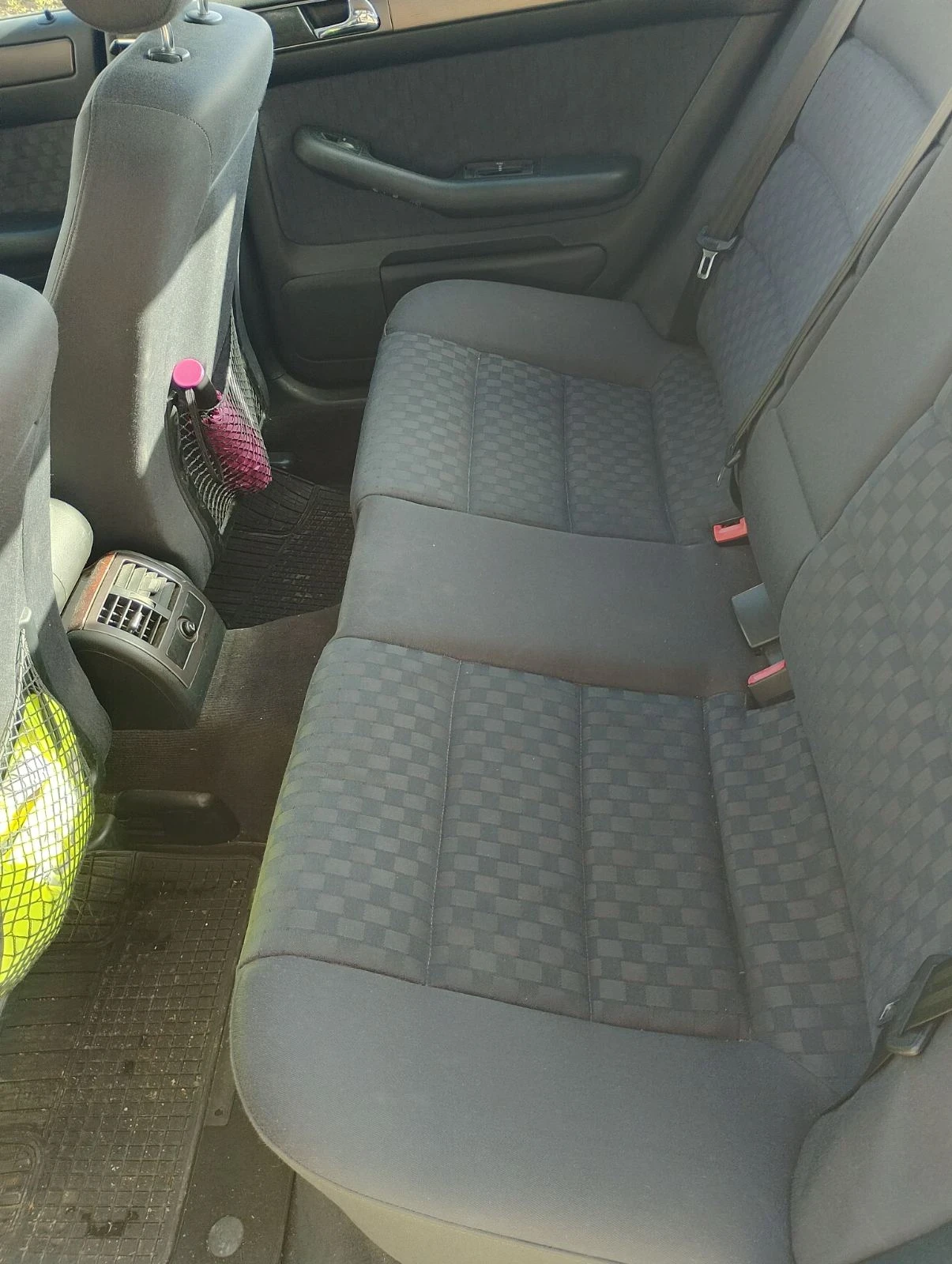 Audi A6 Quattro БЕНЗИН/ГАЗ, снимка 11 - Автомобили и джипове - 52088381