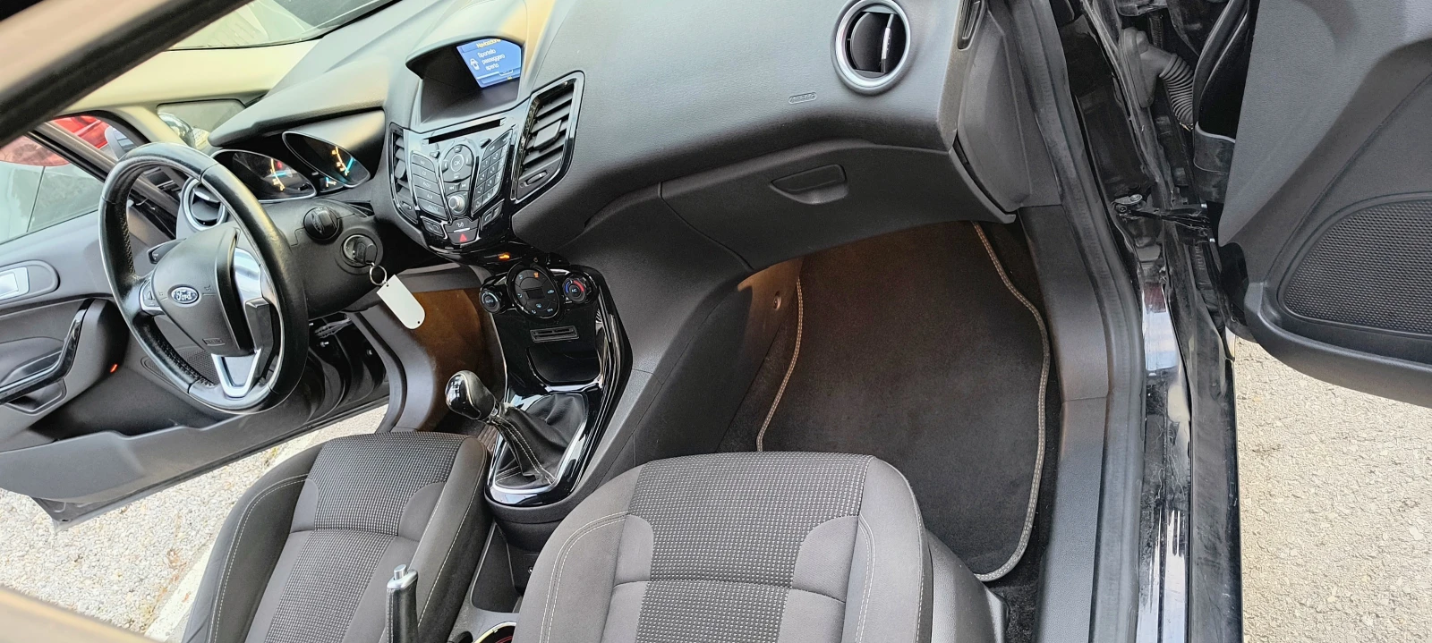 Ford Fiesta 1.5 D - изображение 10