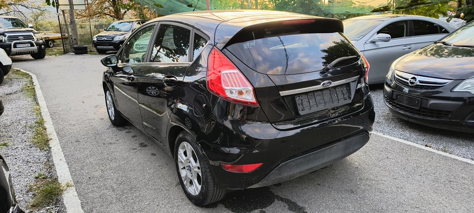Ford Fiesta 1.5 D - изображение 4