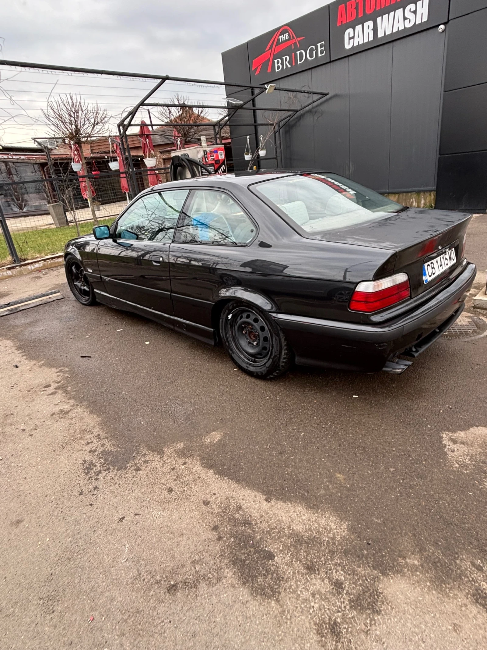 BMW 320, снимка 3 - Автомобили и джипове - 54155690