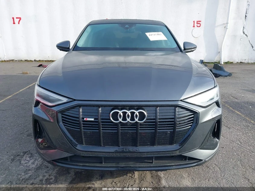 Audi E-Tron Sportback Premium Plus S Line Quattro, снимка 13 - Автомобили и джипове - 54315498