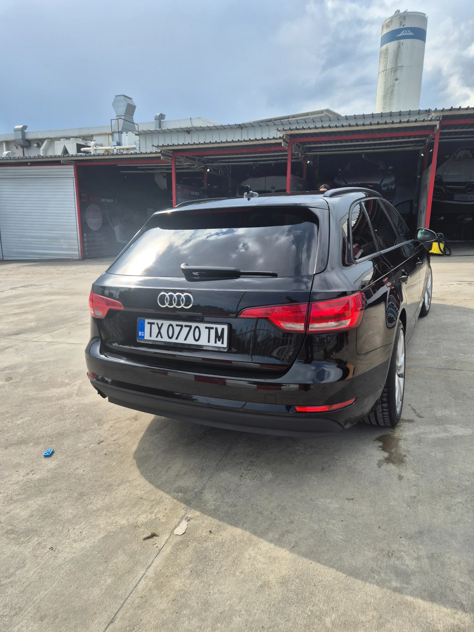 Audi A4, снимка 7 - Автомобили и джипове - 54459538