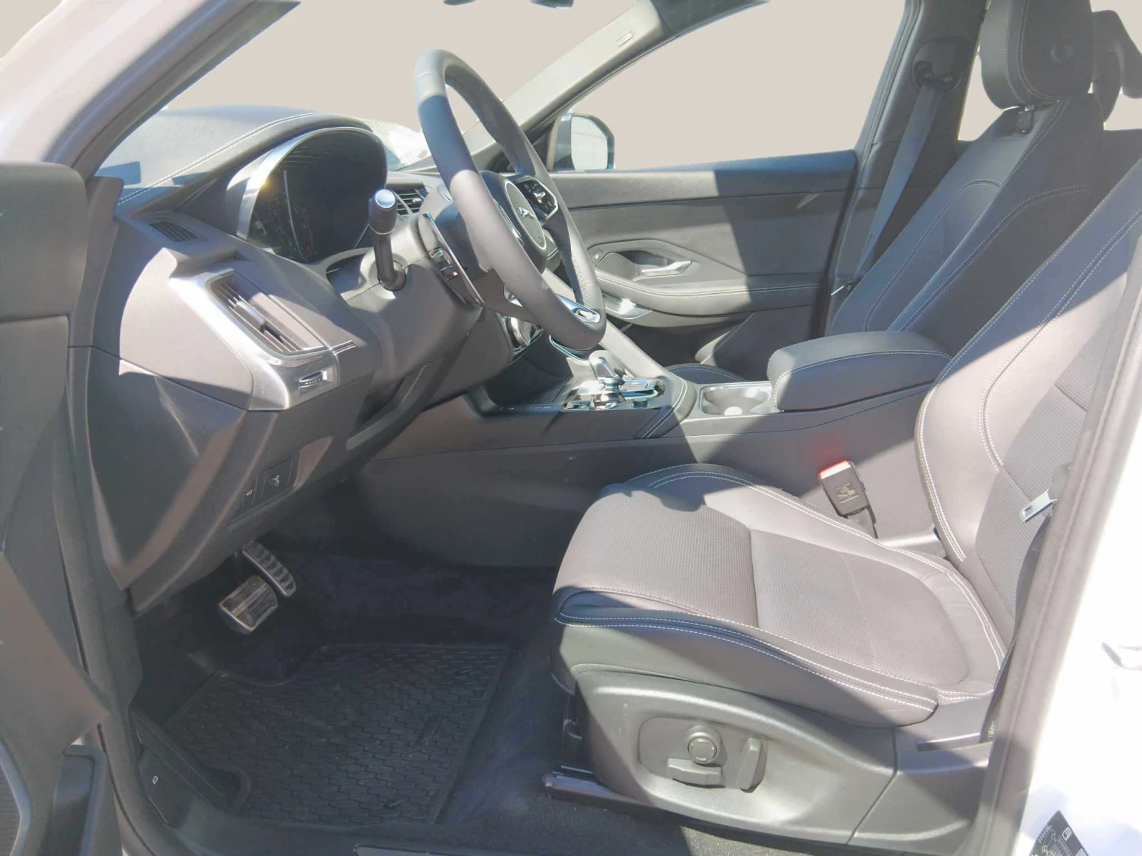 Jaguar E-pace 2.0 MHEV | Mobile.bg � ����������� 7