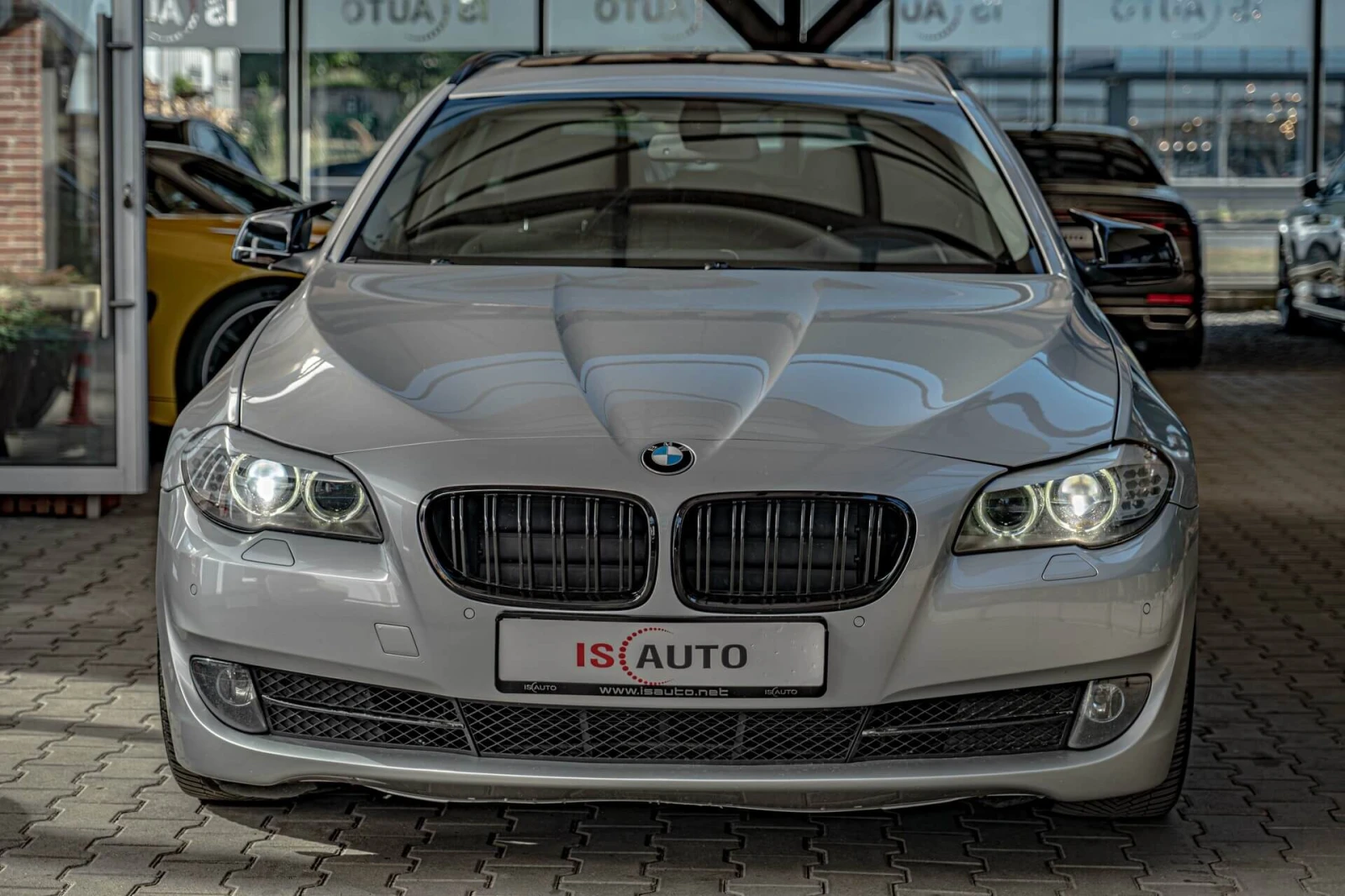 BMW 520 d/F11/Xenon/PDC/Панорама/Подгрев