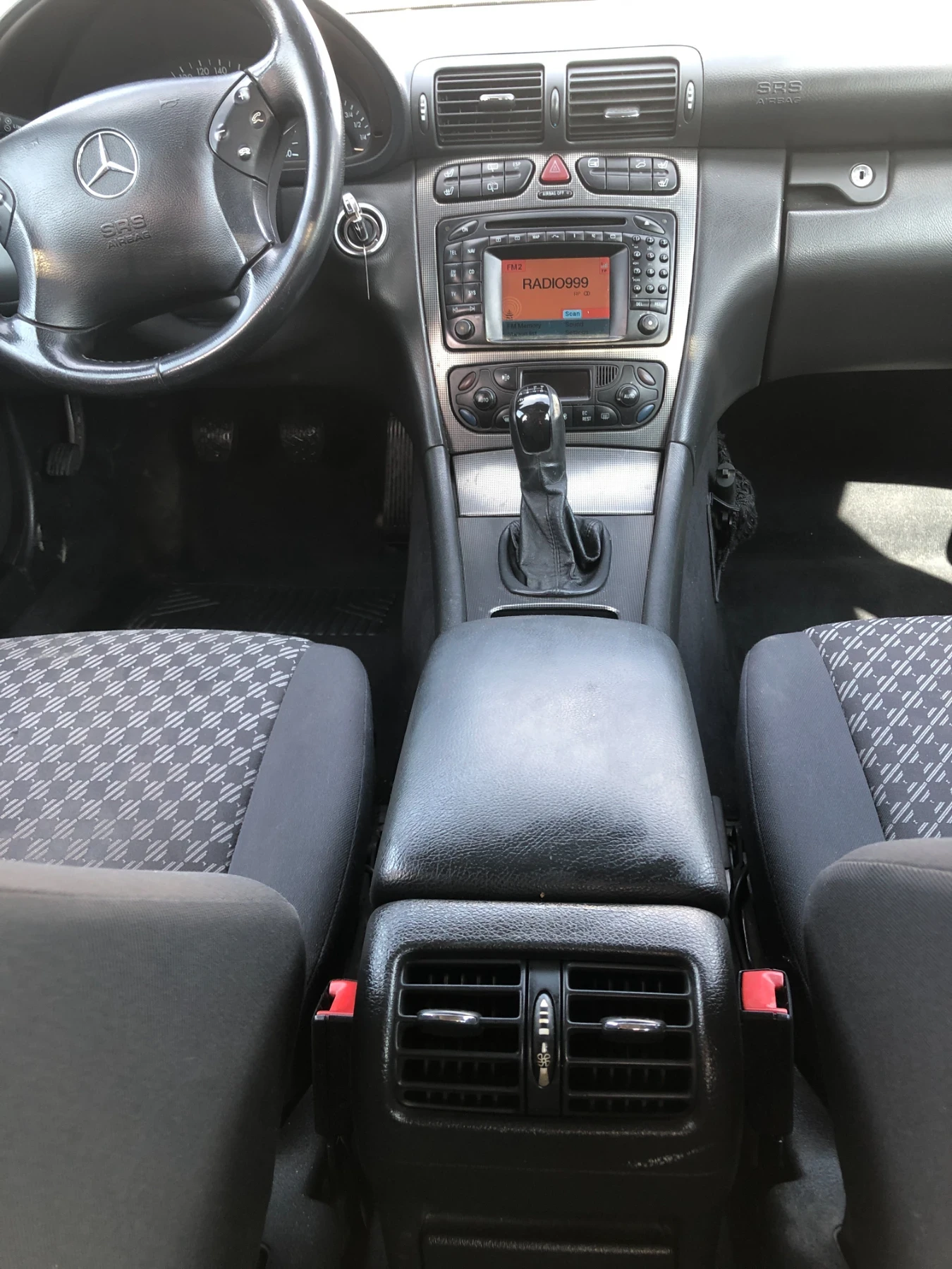 Mercedes-Benz C 270, снимка 2 - Автомобили и джипове - 56148165