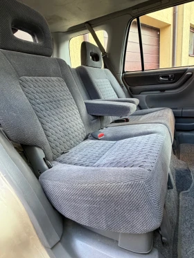 Honda Cr-v 2.0i-147ps-KLIMA, снимка 10