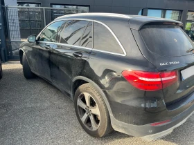 Mercedes-Benz GLC 250 d 4Matic Exclusive, снимка 4