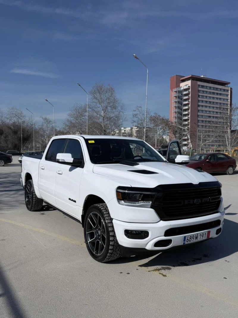 Dodge RAM 1500 Sport, снимка 1 - Автомобили и джипове - 49550932