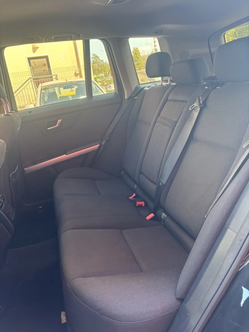 Mercedes-Benz GLK 2.2CDI Автомат, снимка 7 - Автомобили и джипове - 51229580