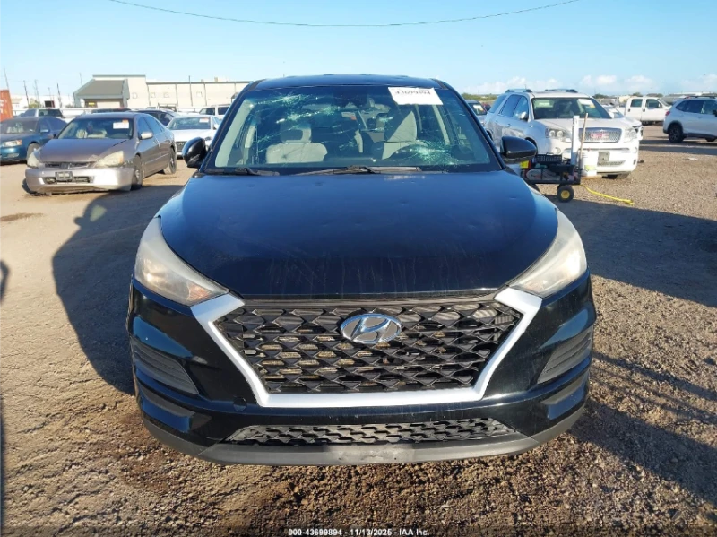 Hyundai Tucson SE* KAMERA* CARPLAY, снимка 3 - Автомобили и джипове - 53157222