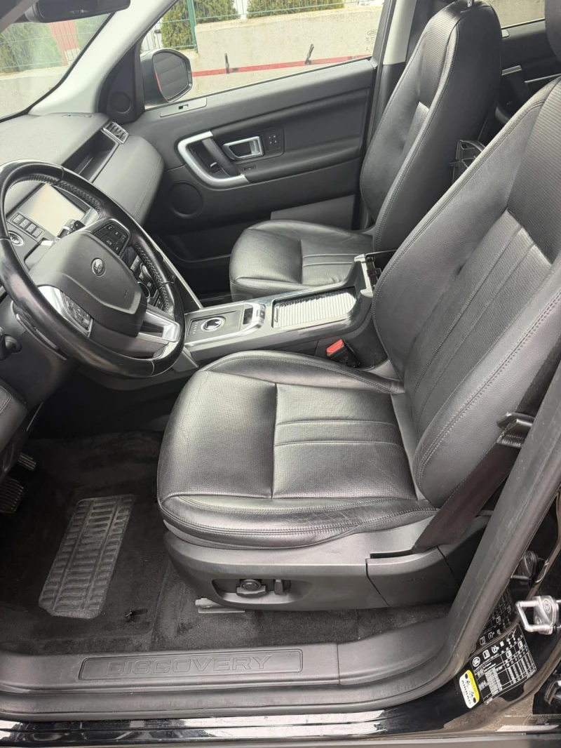 Land Rover Discovery Sport 2.0 turbo, снимка 12 - Автомобили и джипове - 53493355