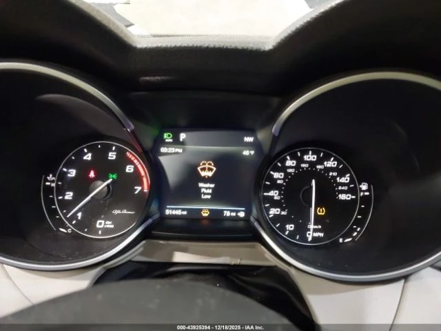 Alfa Romeo Stelvio Ti AWD 280кс * Възможност за Лизинг* , снимка 12 - Автомобили и джипове - 53038836