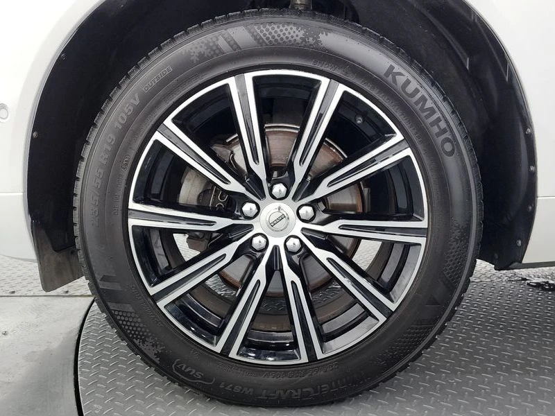 Volvo XC60 D4 Inscription| 190к.с., снимка 5 - Автомобили и джипове - 56105165