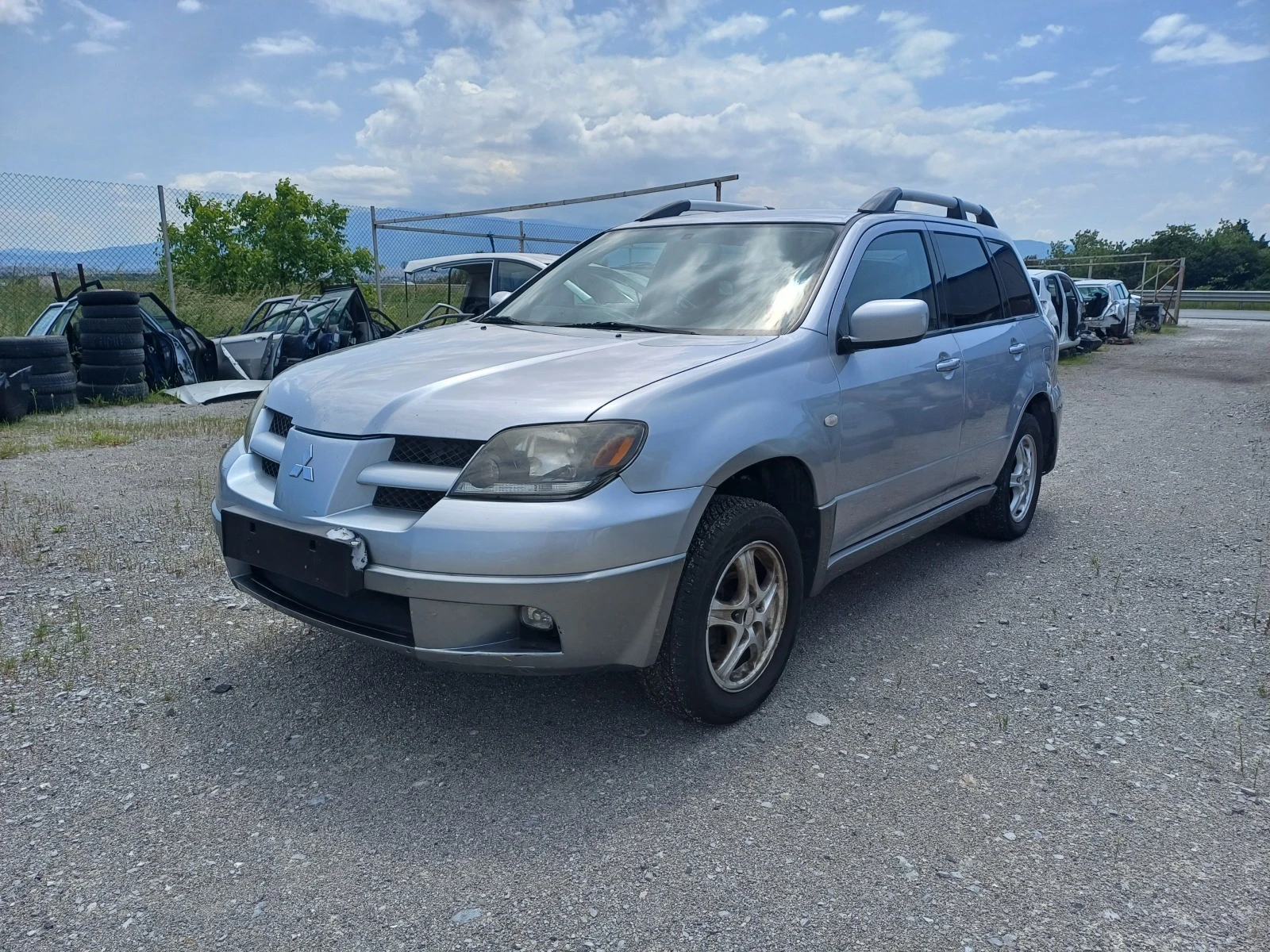 Mitsubishi Outlander 2.0i-136кс-на части - [1] 