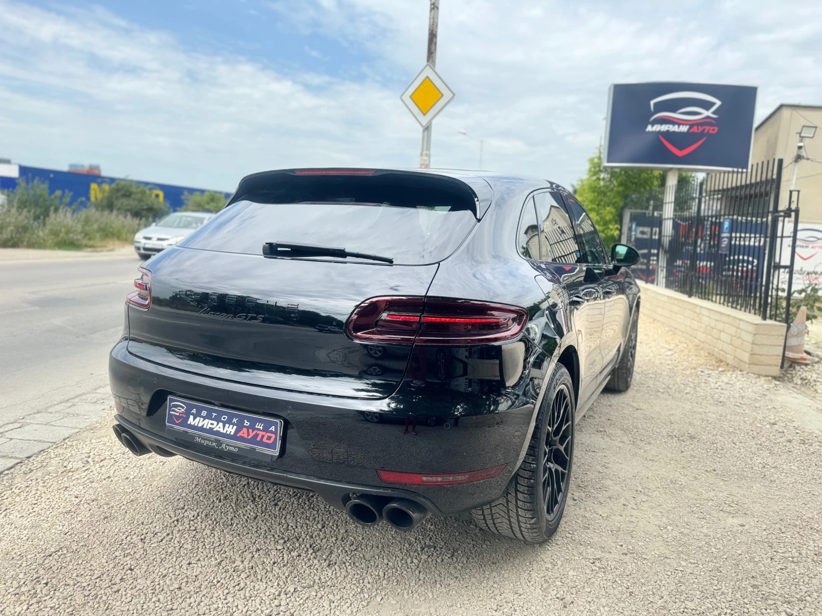 Porsche Macan * * * * * GTS* * * * *  - изображение 4