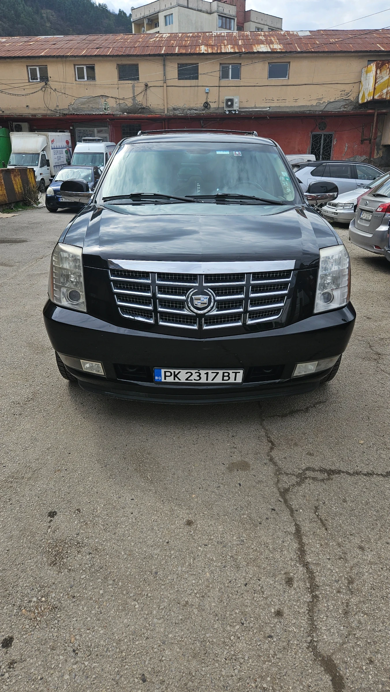 Cadillac Escalade 6.2 Газ 4х4 - изображение 2