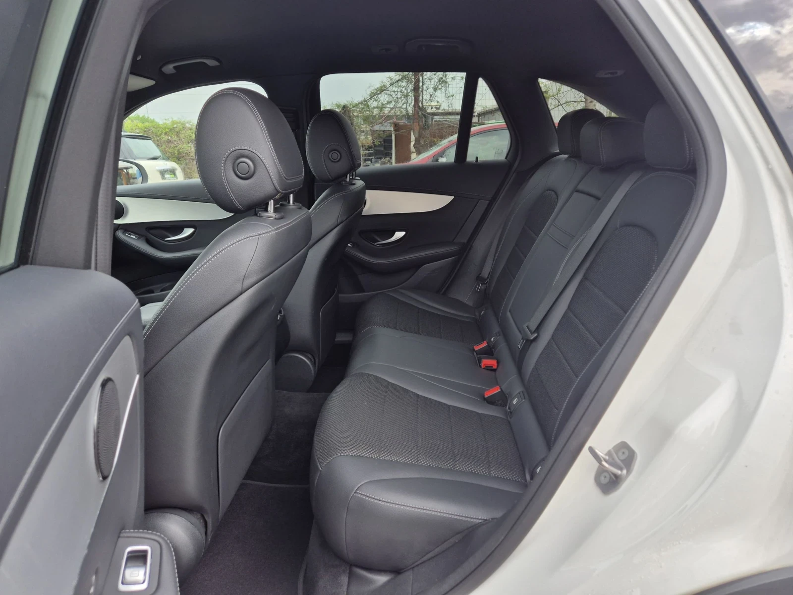 Mercedes-Benz GLC 220 4-MATIC///euro6 - изображение 10
