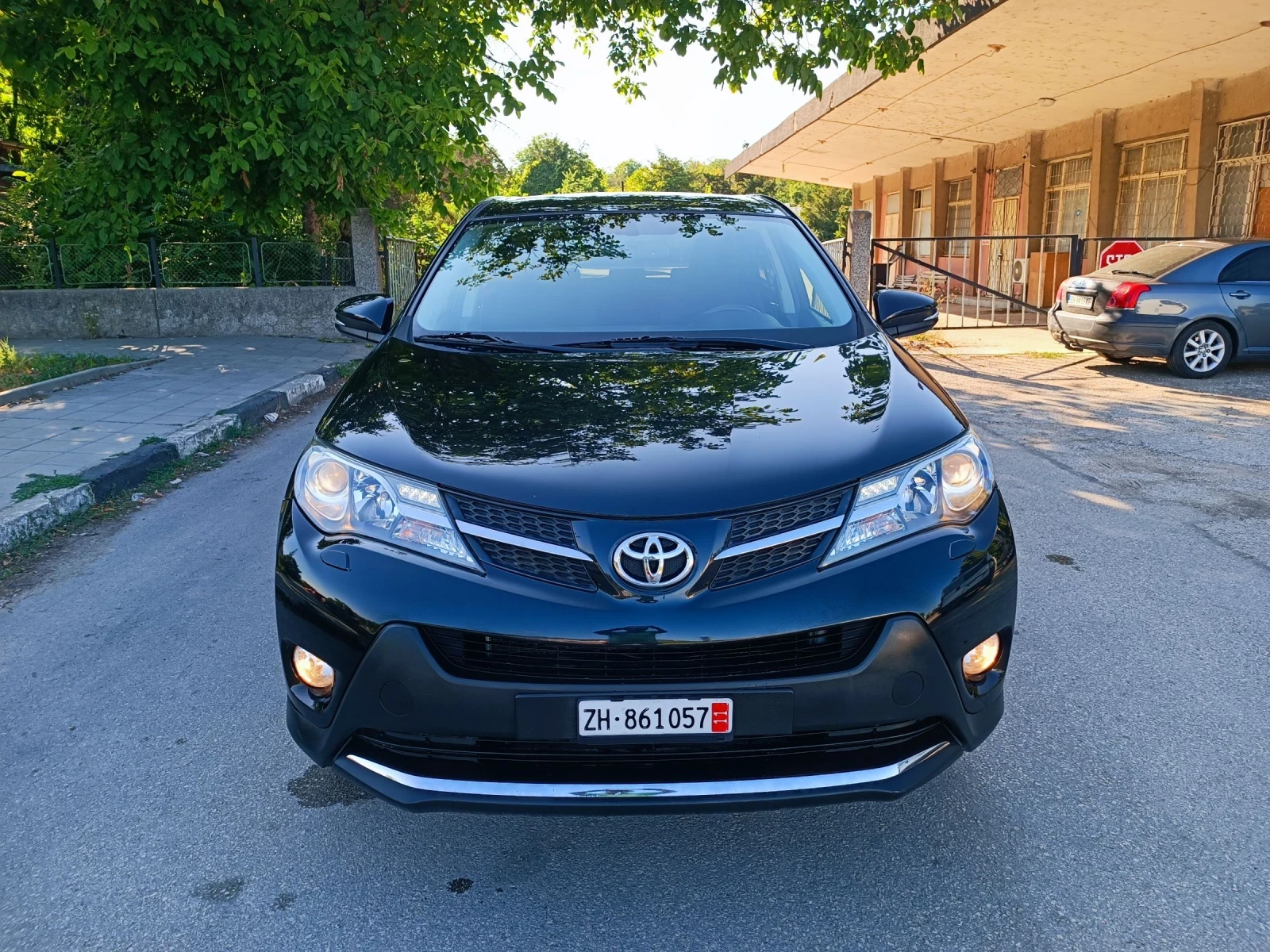 Toyota Rav4 2.0i-151��-���������-�����-6��-4�4-NAVI | Mobile.bg � ����������� 1