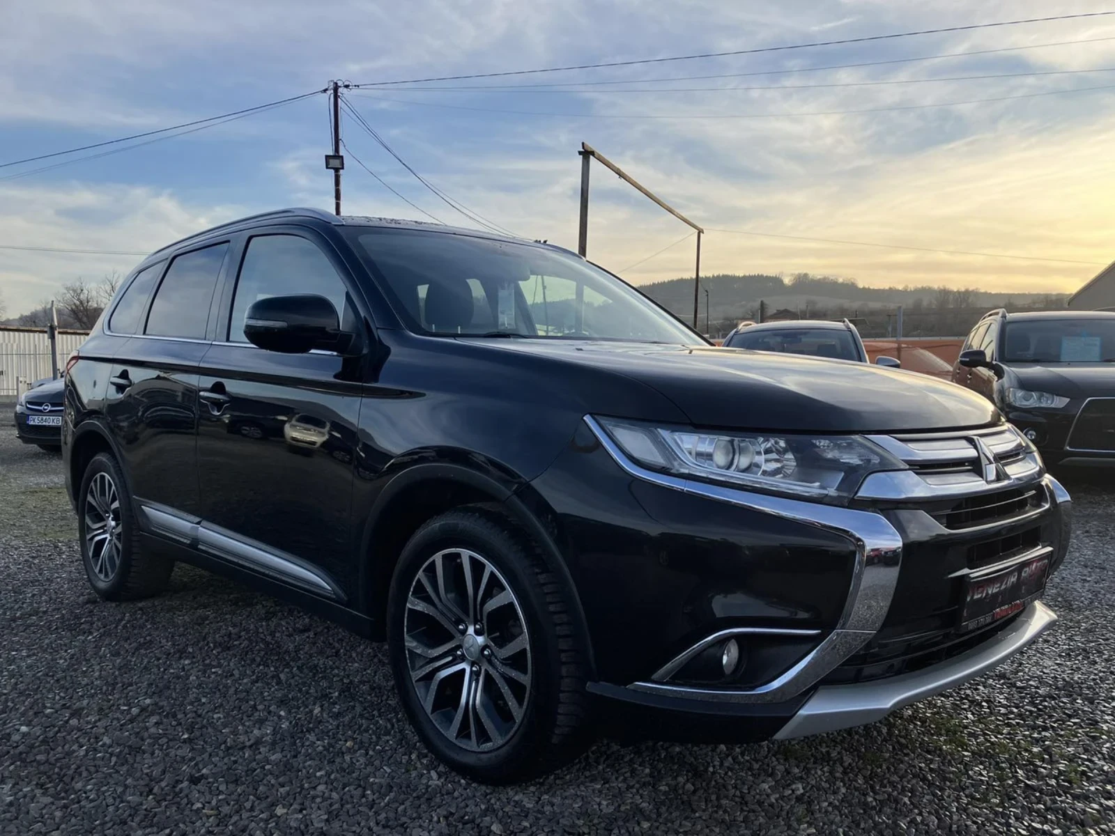 Mitsubishi Outlander  - изображение 3