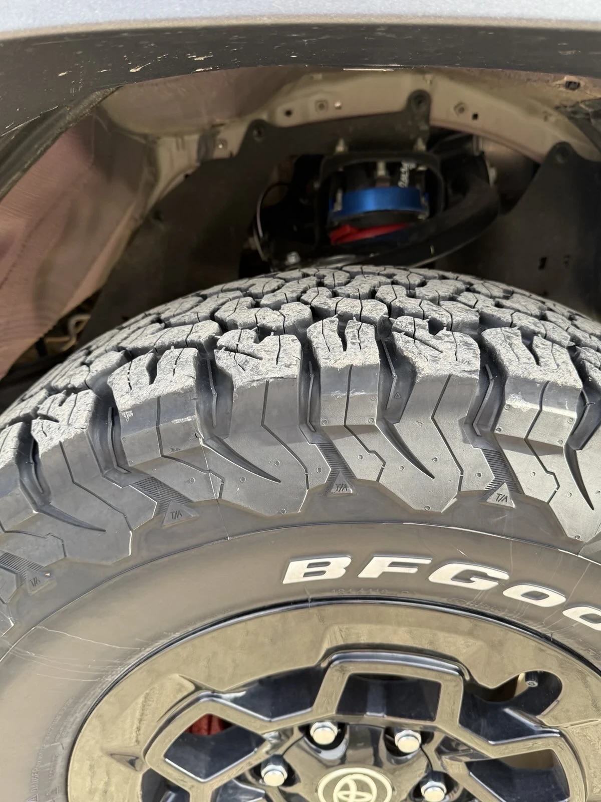 Toyota Hilux 2.8 | Mobile.bg � ����������� 14