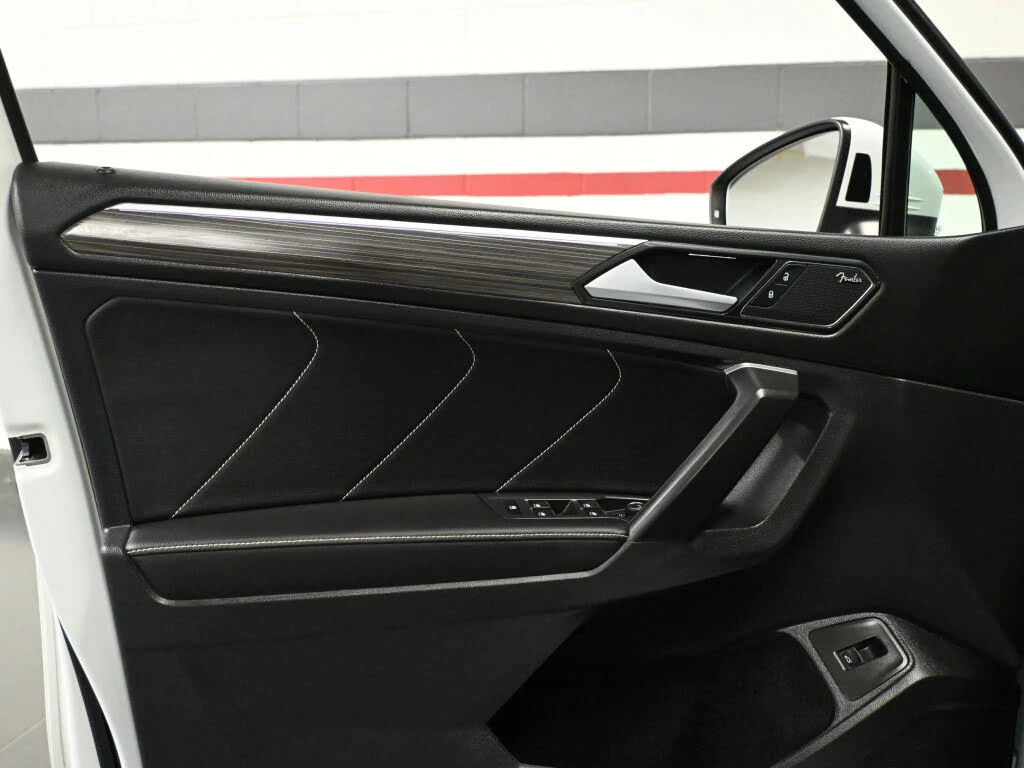 VW Tiguan Highline R-Line* 4Motion* АвтоКредит* (ЦЕНА ДО БГ) - изображение 7