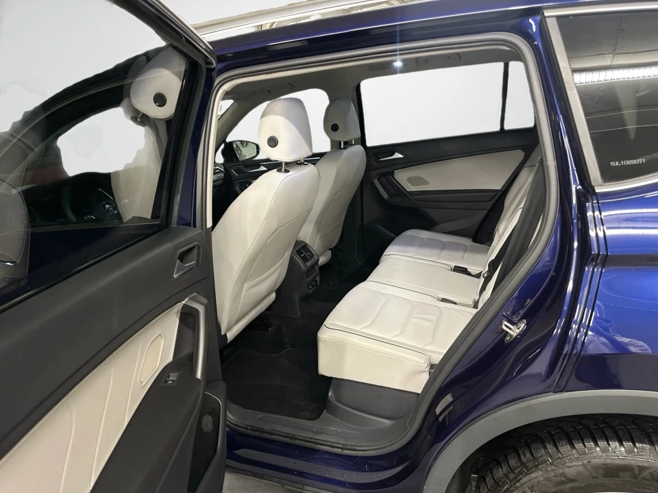 VW Tiguan * 4Motion SEL Premium R Line * CARFAX * ���� �� �� | Mobile.bg � ����������� 17