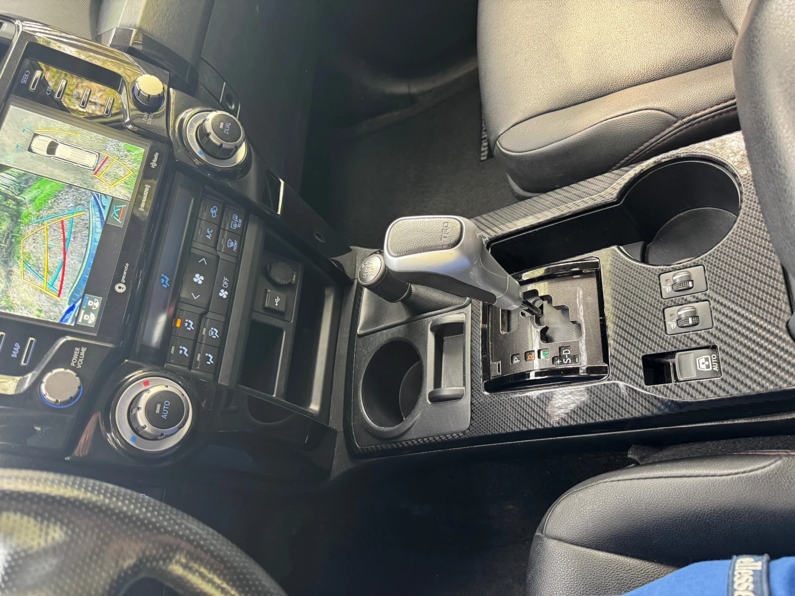 Toyota 4runner TRD off road, снимка 9 - Автомобили и джипове - 54237632