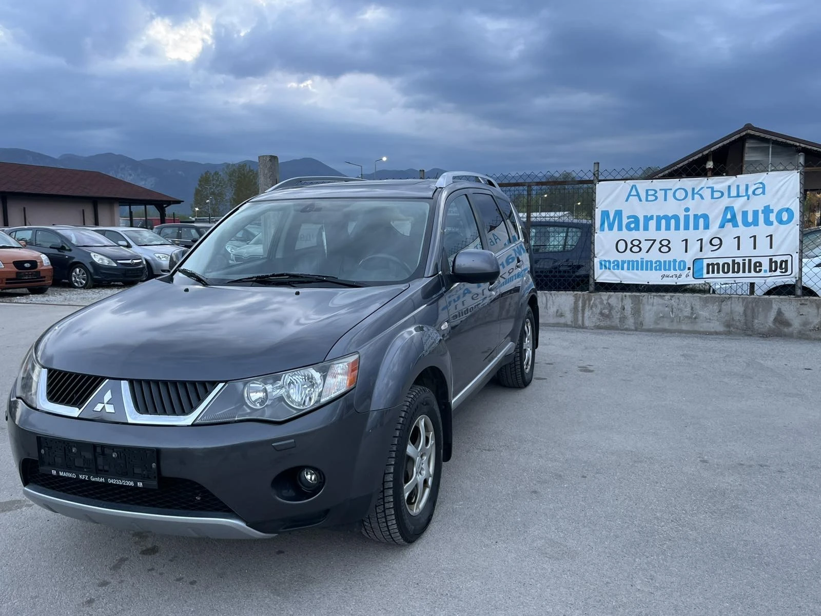 Mitsubishi Outlander 2.2TDI 156кс 6 СКОРОСТИ  4Х4 НАВИГАЦИЯ 