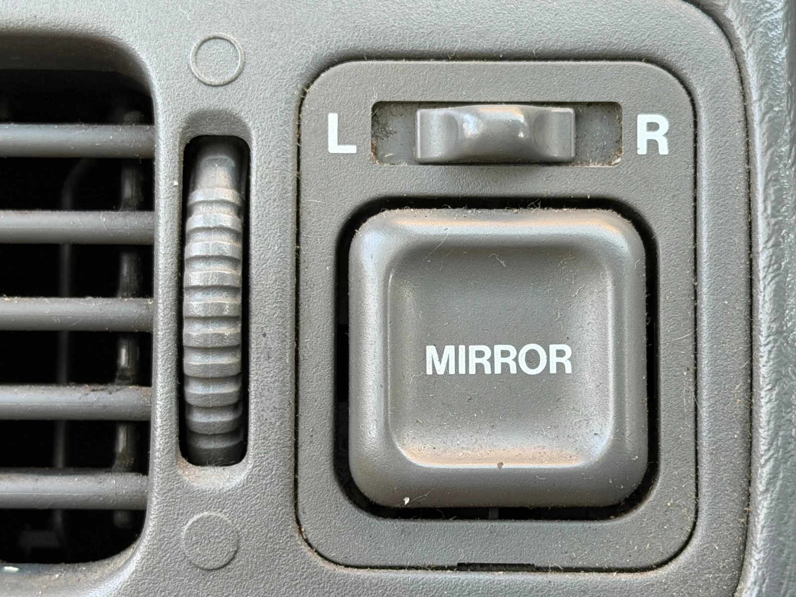 Honda Cr-v 2.0i-147ps-KLIMA, снимка 13 - Автомобили и джипове - 54839311