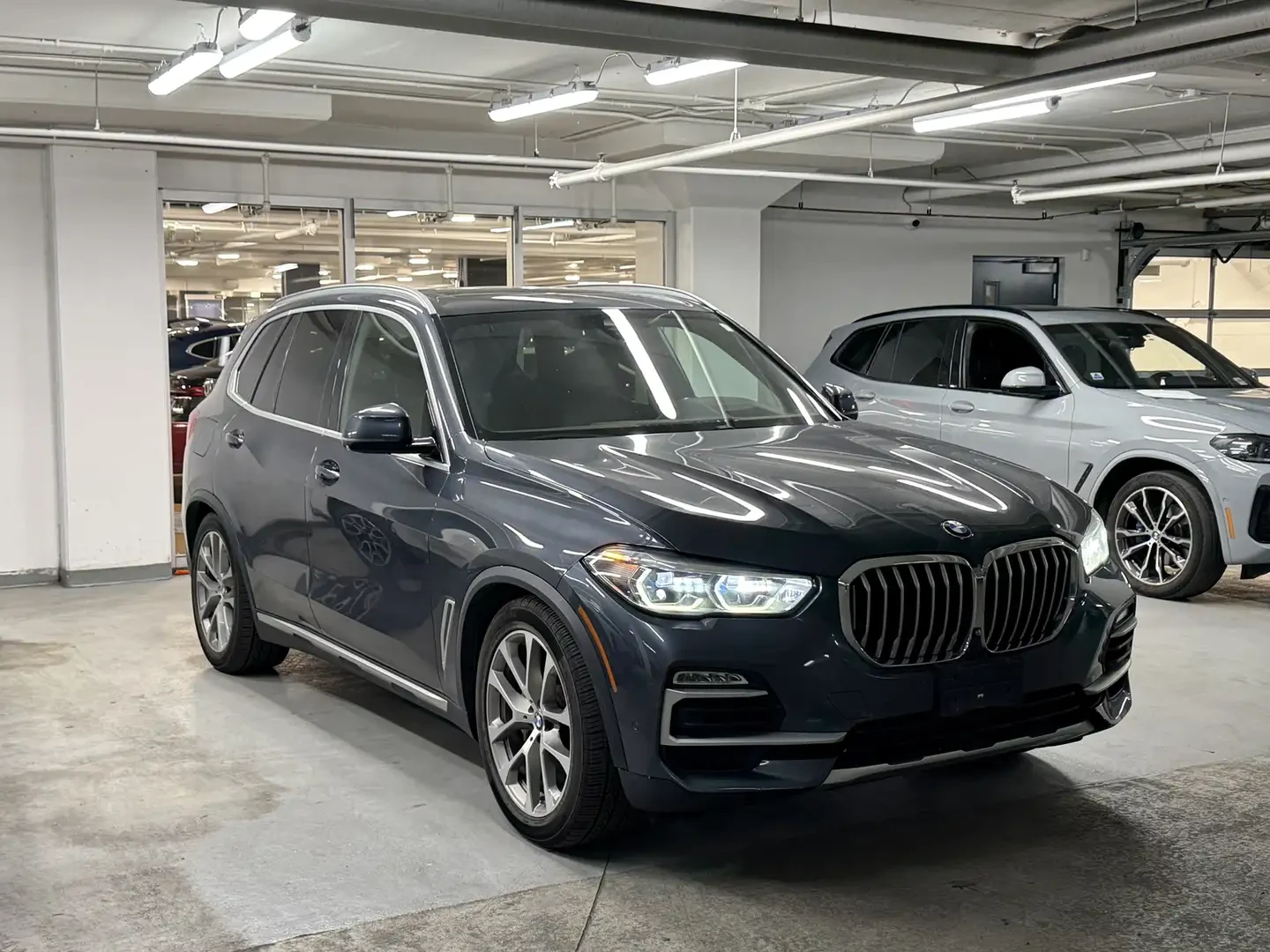 BMW X5 * pano* подгрев* обдухване* 360* harmon kardon* ЛИ, снимка 2 - Автомобили и джипове - 55989280