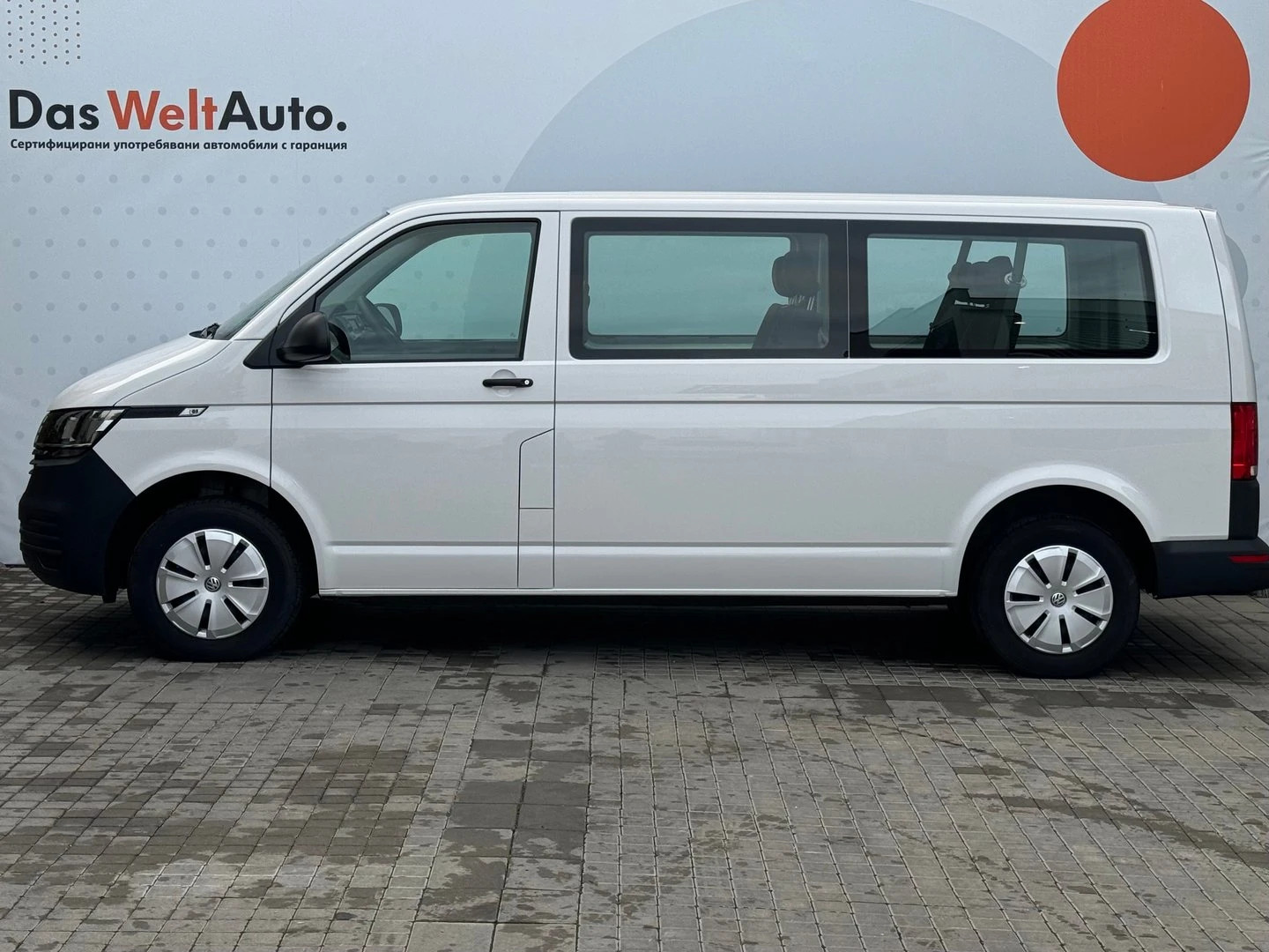VW Transporter Kombi L 6.7 m3 TDI - изображение 2