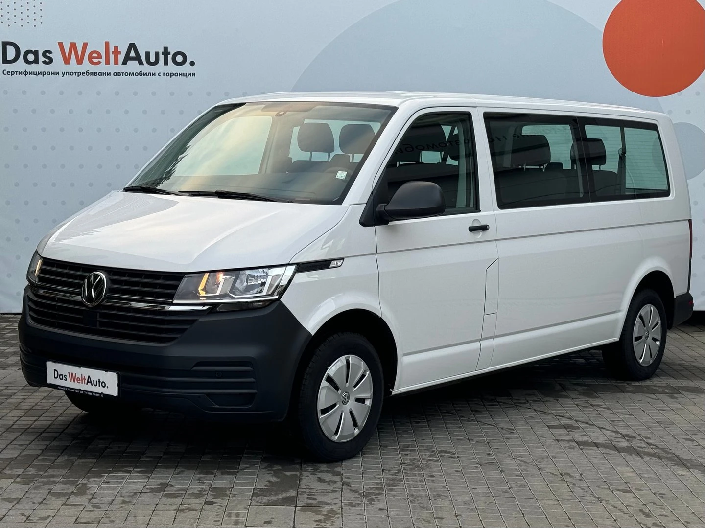 VW Transporter Kombi L 6.7 m3 TDI | Auto.bg — изображение 1
