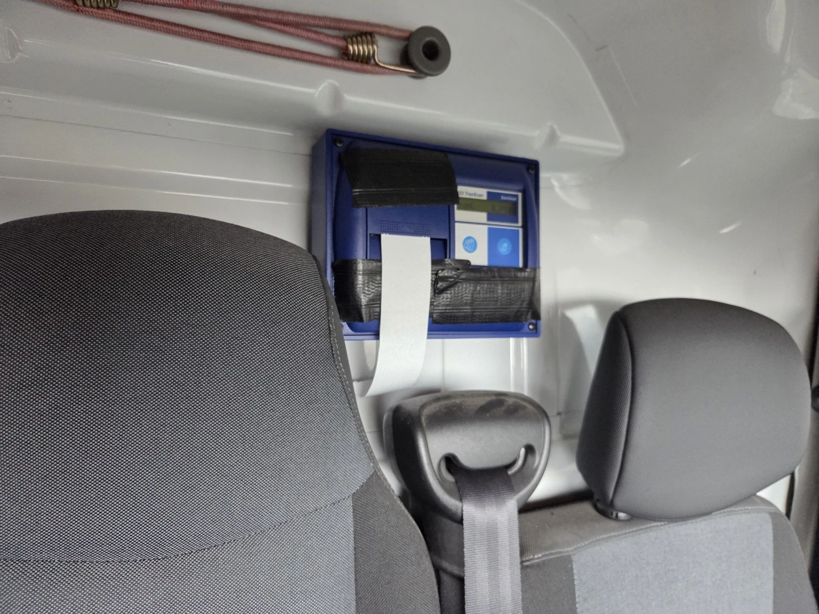 Renault Master Хладилен + ток+ термограф, снимка 10 - Бусове и автобуси - 53994781