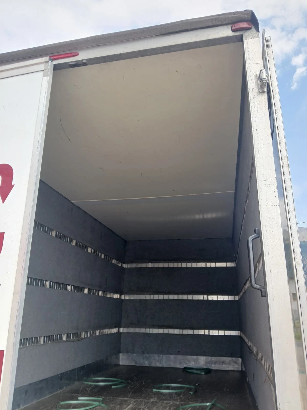 Mercedes-Benz Sprinter 516 CDI* Климатик* 4.80 метра фургон, снимка 10 - Бусове и автобуси - 55791734