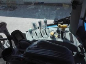 Трактор New Holland T7.215S, снимка 6