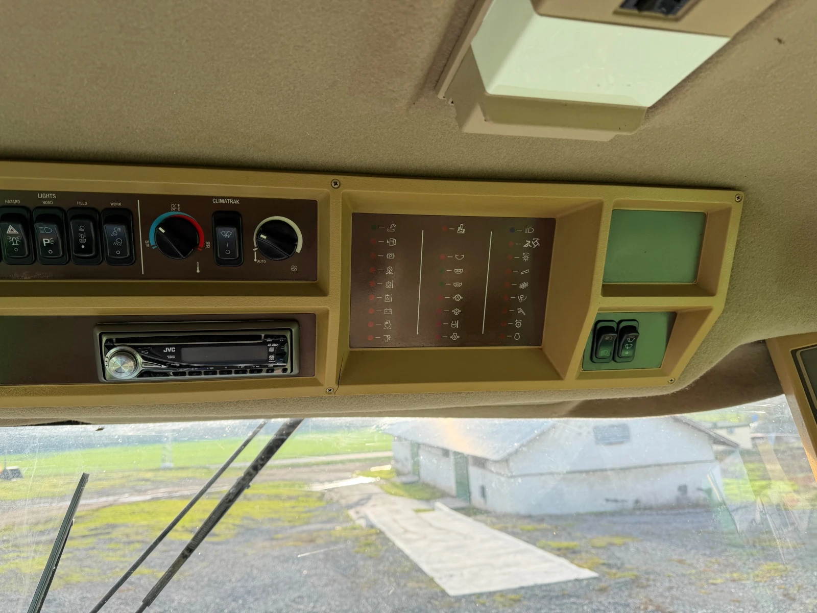 ������� John Deere T670 + 7.5 ����� ����� ������ | Mobile.bg � ����������� 12