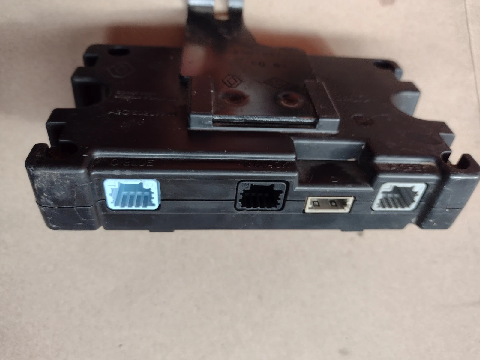 280240001R   CBOX /���������  �����  ��  RENAULT LAGUNA III   S180072001 C | Mobile.bg � ����������� 2