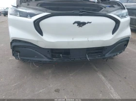 Ford Mustang Mach-E Premium, снимка 6