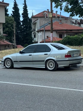 BMW 320, снимка 9