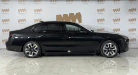 BMW 740 d xDrive M-Sport* Theatre* B&W* HuD* Pano* ShadowL, снимка 3