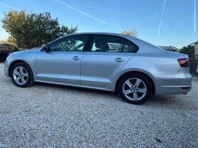 VW Jetta 1.6 TDI DSG Highline | Auto.bg — изображение 6