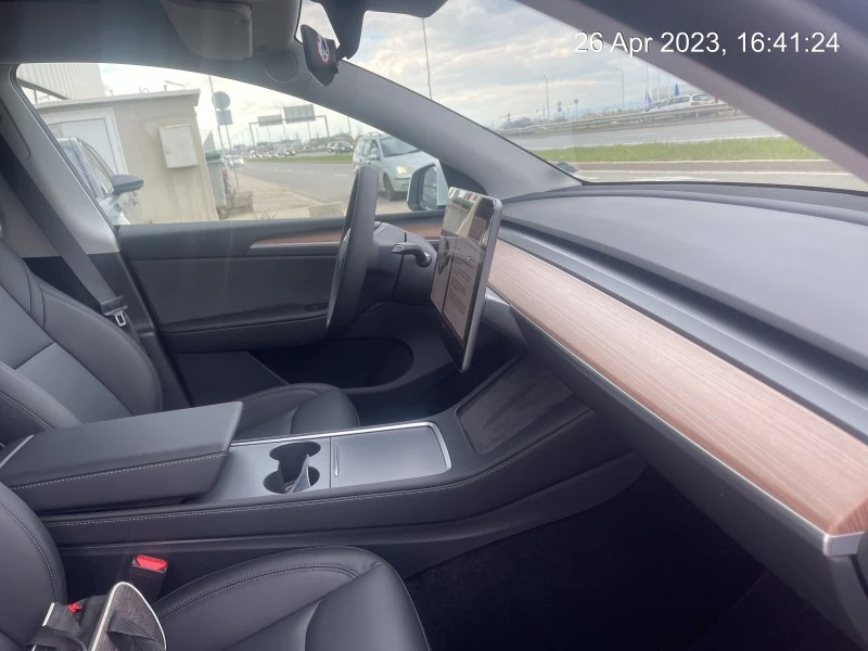 Tesla Model Y 5km!!! Rear-wheel drive, long range или Performanc, снимка 12 - Автомобили и джипове - 40517303