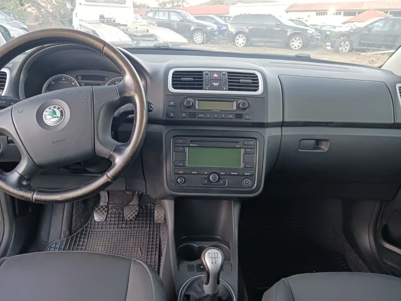 Skoda Fabia 1.4тди, снимка 8 - Автомобили и джипове - 42650514