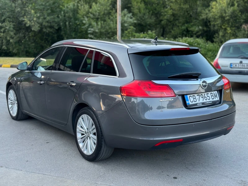 Opel Insignia 2.0CDTi Navi* Avtomatik, снимка 8 - Автомобили и джипове - 46615597