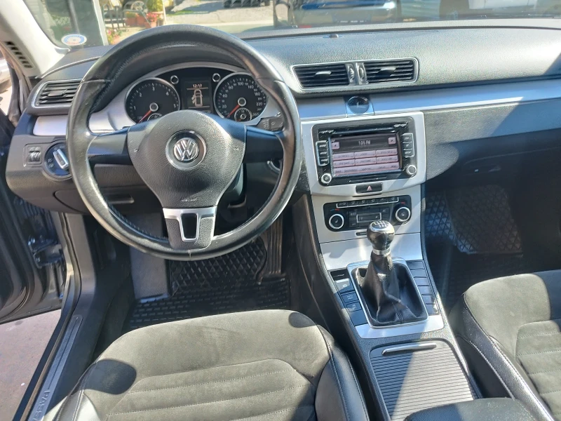 VW Passat 2.0tdi, снимка 11 - Автомобили и джипове - 47441873